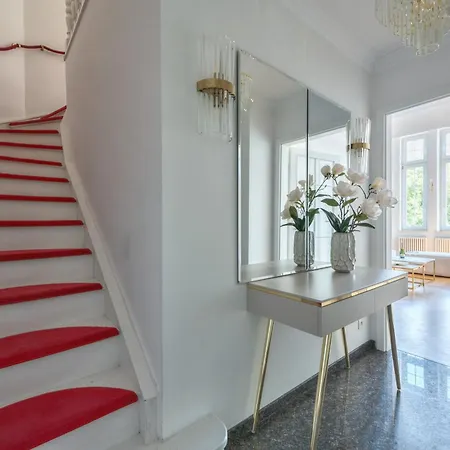 Апартаменты Ogrodowa Premium By Northside *